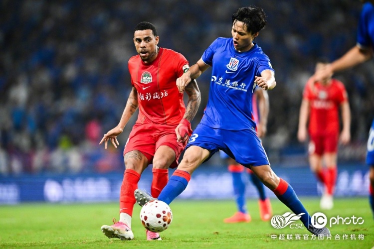 高天意百场传射 申花主场4-1逆转河南 高天意百场传射 申花主场4-1逆转河南