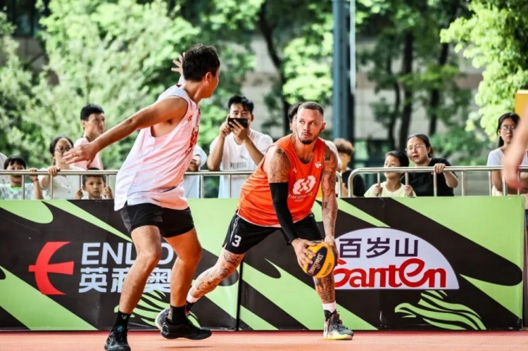 KOTC加时逆转夺FIBA Open 3x3长宁站男子冠军 KOTC加时逆转夺FIBA Open 3x3长宁站男子冠军