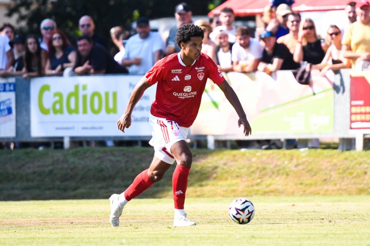 阿森纳评估勒格恩补防 优先经验老将暂缓引进